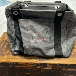 Like new square utility tote. Thirty one.